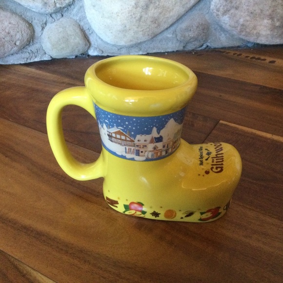 German Mulled Wine Yellow Gluh Wein Ceramic Mug - Picture 1 of 8